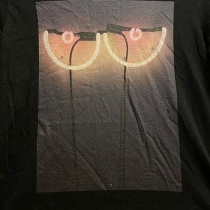 Neon Boobs tshirt!! ⚡️Very awesome